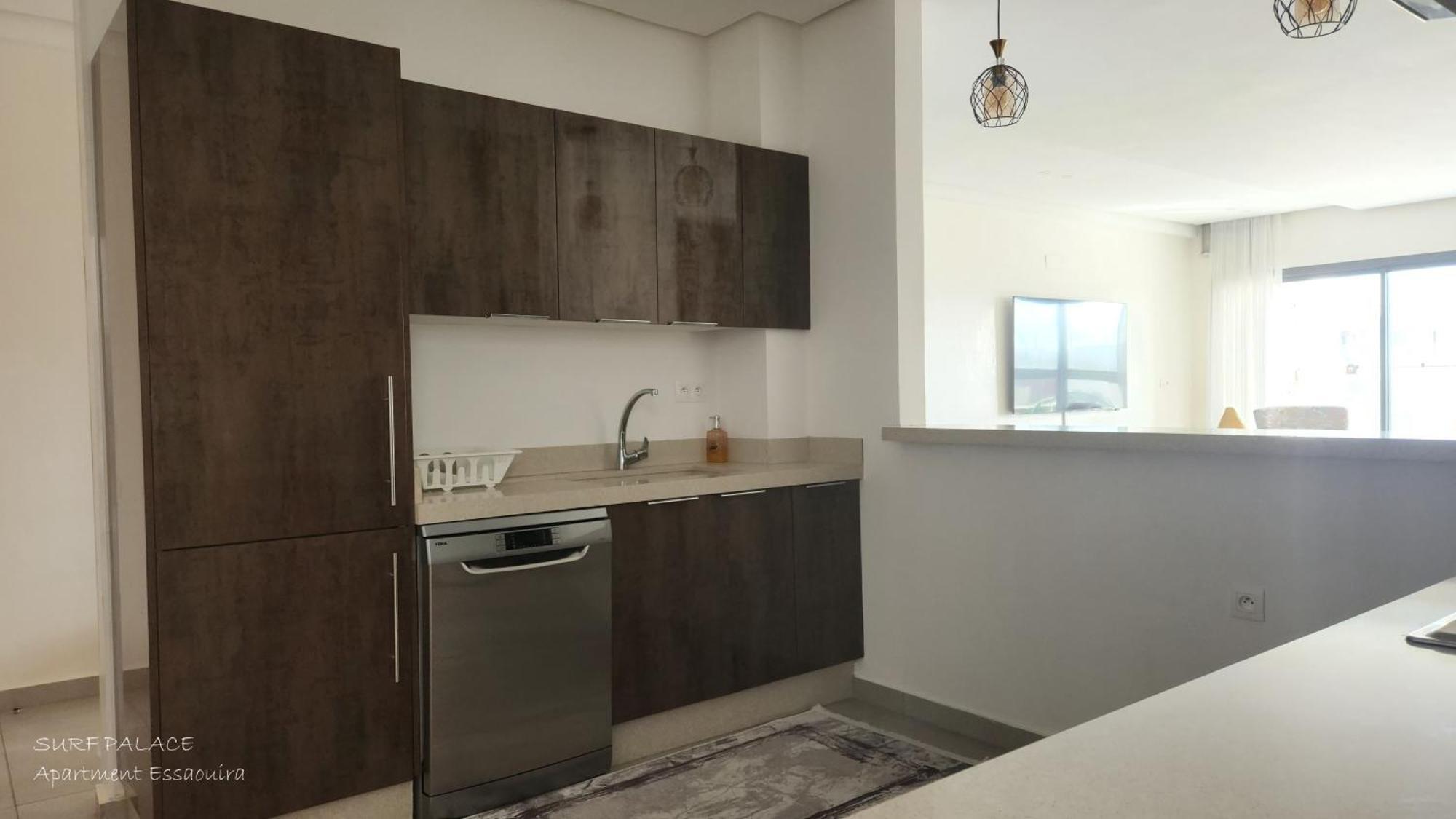 Surf Palace Beachfront Apartment Ес-Сувейра Екстер'єр фото