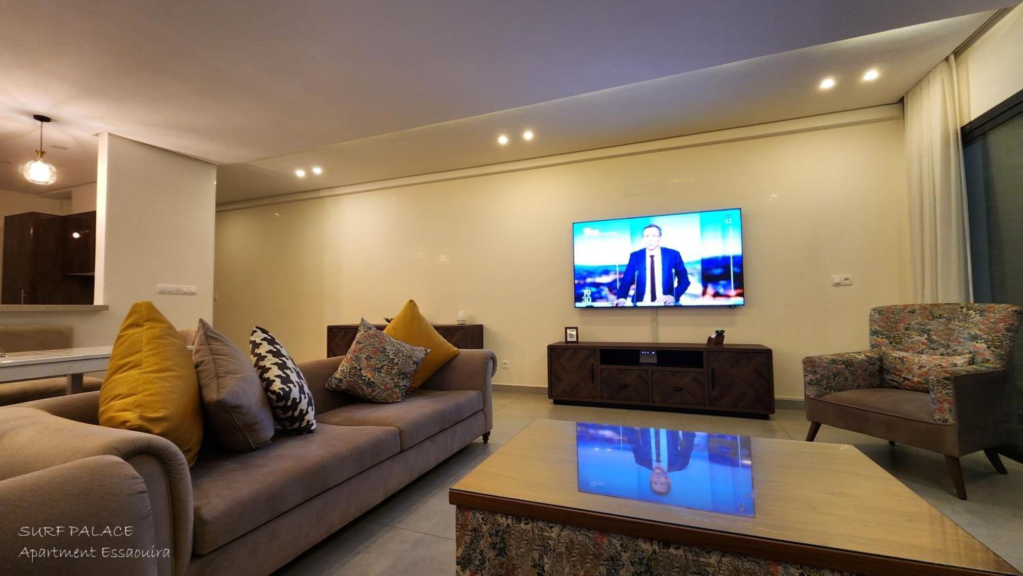 Surf Palace Beachfront Apartment Ес-Сувейра Екстер'єр фото