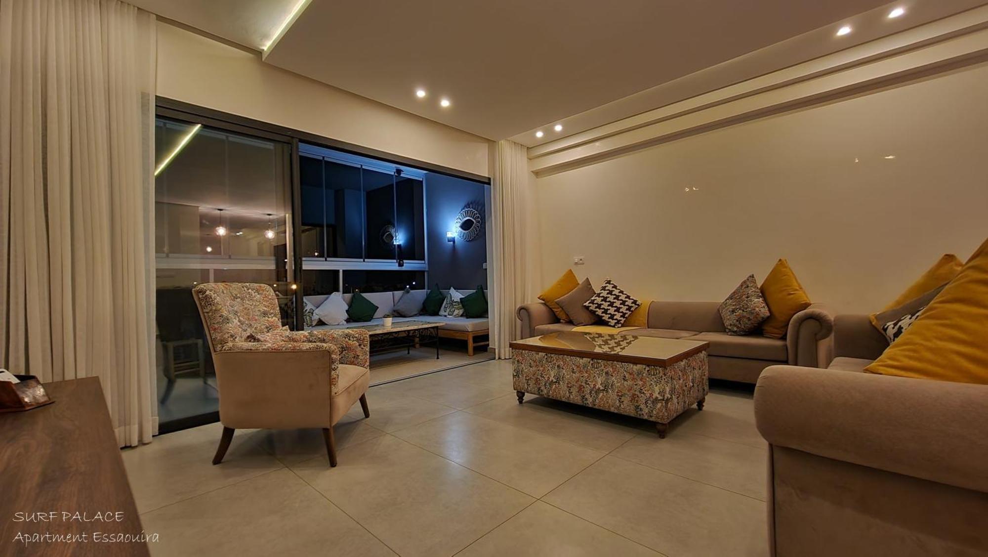 Surf Palace Beachfront Apartment Ес-Сувейра Екстер'єр фото